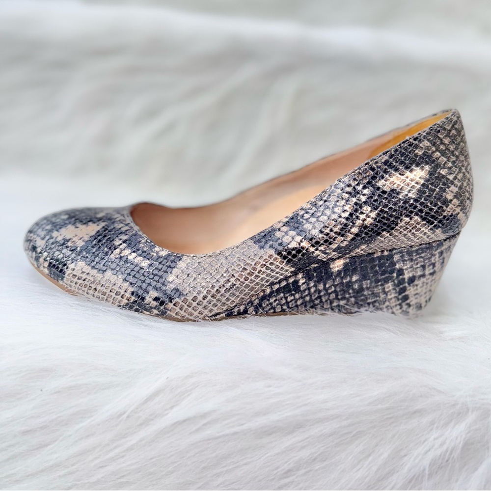 Vionic Snake Print Wedge Pumps in Beige and Black